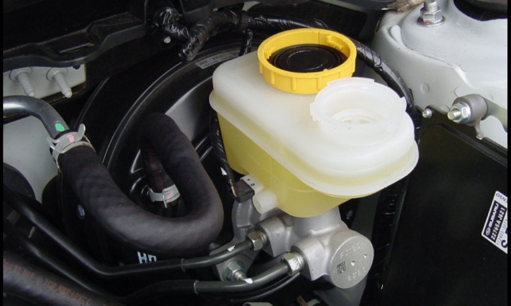How to Flush Brake Fluid? Red Business News PR